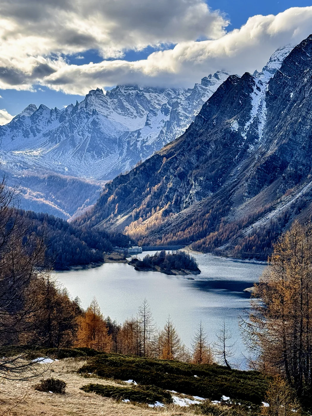 雪山旅行风景